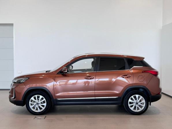 BAIC X35 с пробегом 2023 года, цена 1 300 000 рублей, 106518 км, внедорожник, Автокод Объявления