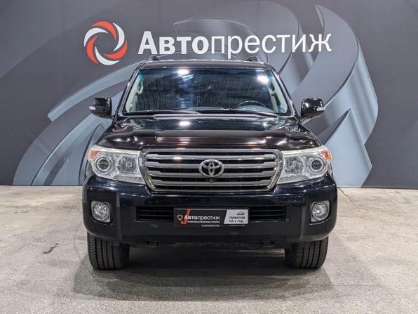 Toyota Land Cruiser 200 Series Рестайлинг 1 с пробегом 2012 года, цена 3 190 000 рублей, 391615 км, внедорожник, Автокод Объявления