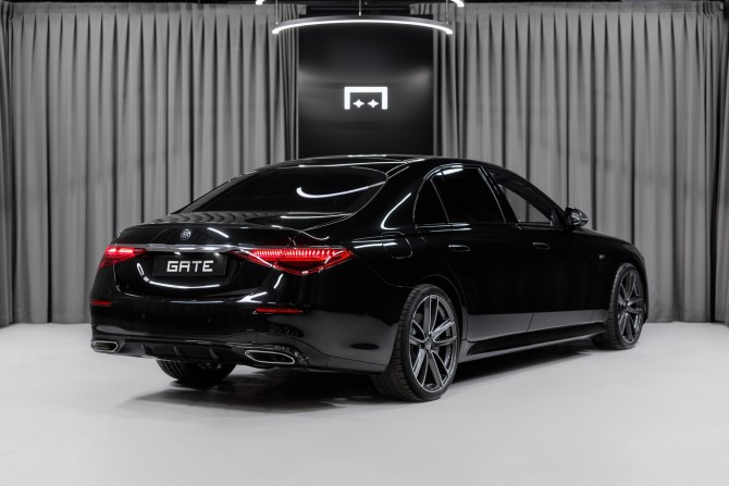 Новый Mercedes-Benz S-Класс VII (W223) 2023 года, цена 30 200 000 рублей, седан, Автокод Объявления