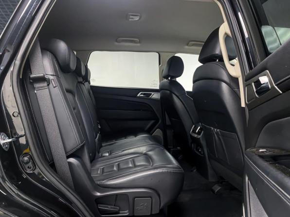 SsangYong Rexton IV с пробегом 2018 года, цена 2 490 000 рублей, 167001 км, внедорожник, Автокод Объявления