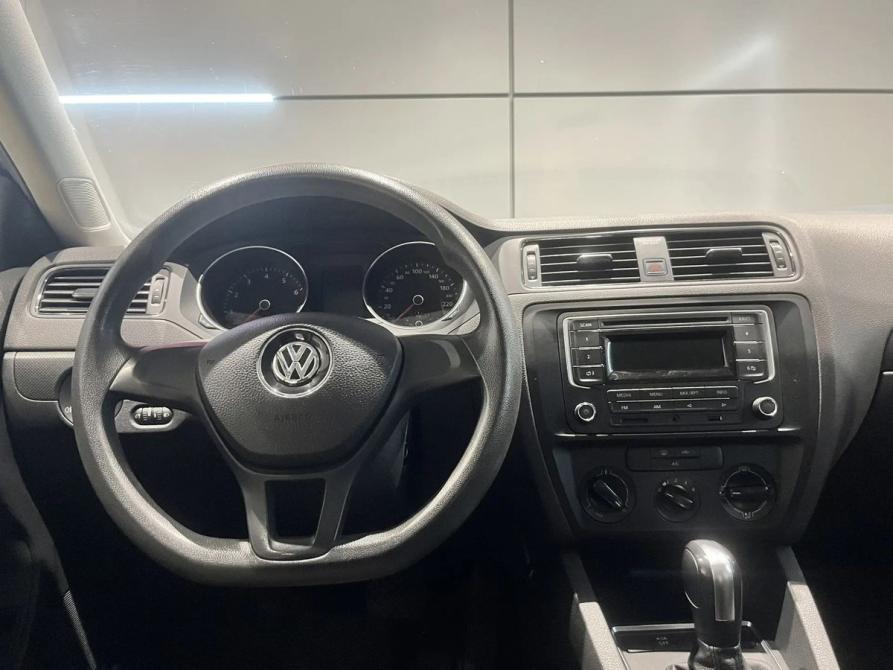Volkswagen Jetta VI Рестайлинг Новосибирск  - изображение 17