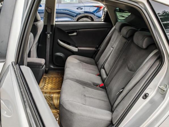 Toyota Prius III (XW30) с пробегом 2011 года, цена 965 000 рублей, 358233 км, лифтбек, Автокод Объявления