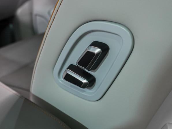 Forthing Yacht с пробегом 2023 года, цена 2 519 000 рублей, 14080 км, минивэн, Автокод Объявления