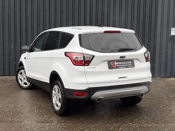 Ford Kuga II Рестайлинг с пробегом 2018 года, цена 1 489 000 рублей, 167126 км, внедорожник, Автокод Объявления