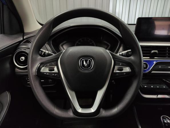 Changan Alsvin с пробегом 2023 года, цена 1 138 000 рублей, 27551 км, седан, Автокод Объявления