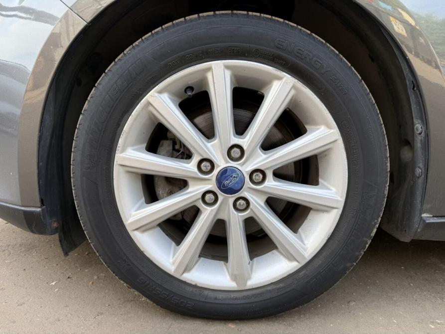 Ford Focus III Рестайлинг Москва  - изображение 9