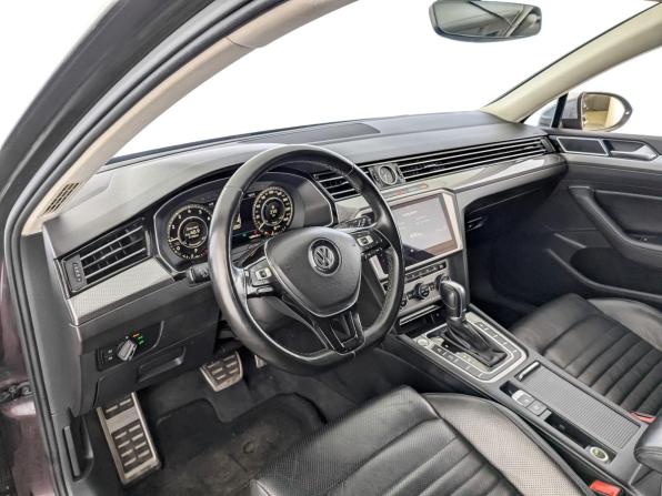 Volkswagen Passat B8 с пробегом 2018 года, цена 2 170 000 рублей, 188851 км, универсал, Автокод Объявления