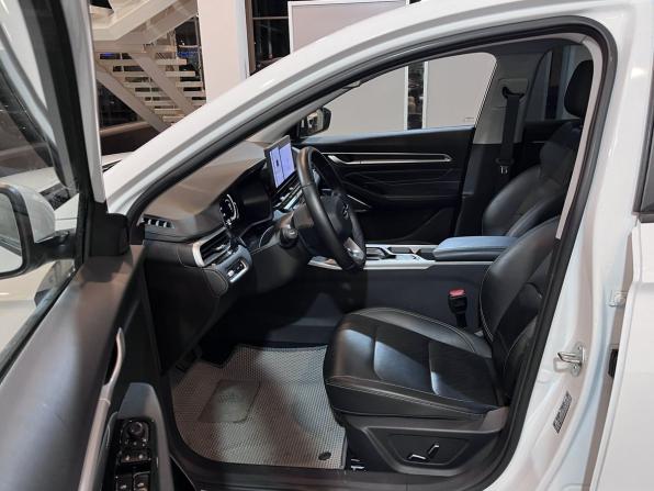 Geely Emgrand II с пробегом 2024 года, цена 1 780 000 рублей, 10800 км, седан, Автокод Объявления