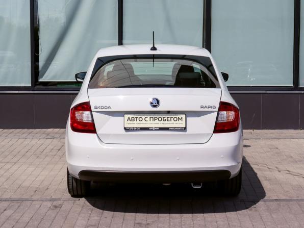Skoda Rapid I Рестайлинг с пробегом 2018 года, цена 925 000 рублей, 202000 км, лифтбек, Автокод Объявления