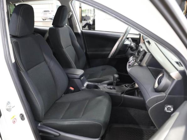 Toyota RAV4 IV (XA40) с пробегом 2013 года, цена 2 399 000 рублей, 65885 км, внедорожник, Автокод Объявления