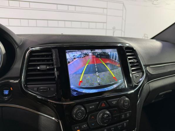 Jeep Grand Cherokee IV (WK2) Рестайлинг с пробегом 2019 года, цена 3 200 000 рублей, 152000 км, внедорожник, Автокод Объявления