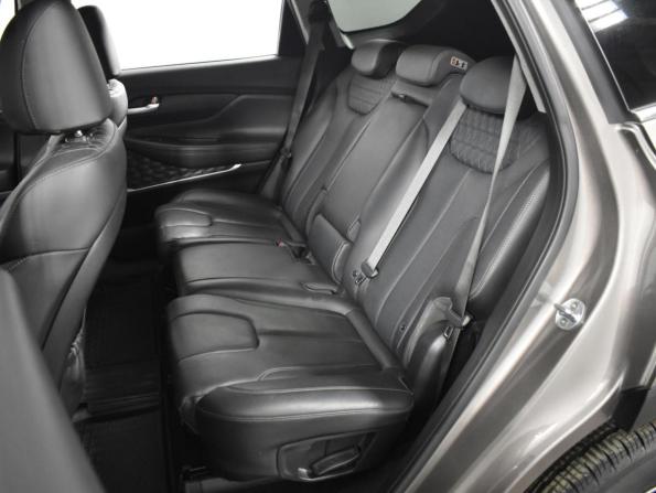 Hyundai Santa Fe IV с пробегом 2019 года, цена 2 699 900 рублей, 142241 км, внедорожник, Автокод Объявления