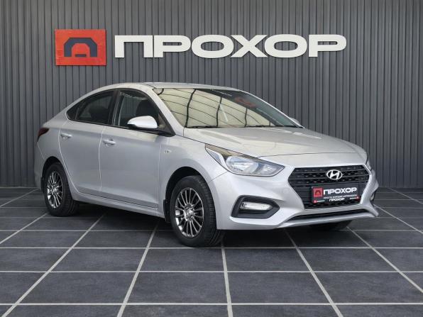 Hyundai Solaris II с пробегом 2017 года, цена 1 297 000 рублей, 94388 км, седан, Автокод Объявления