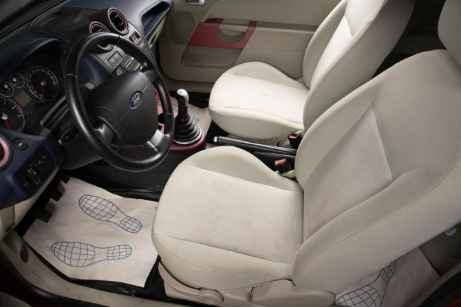 Ford Fiesta Mk5 с пробегом 2008 года, цена 299 000 рублей, 200185 км, хэтчбек, Автокод Объявления