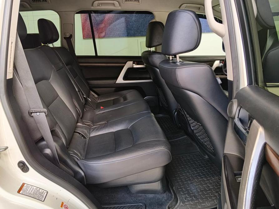 Toyota Land Cruiser 200 Series Рестайлинг 2 Москва  - изображение 11