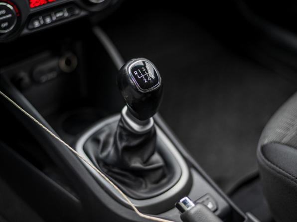 Kia Rio III Рестайлинг с пробегом 2015 года, цена 944 000 рублей, 127288 км, седан, Автокод Объявления