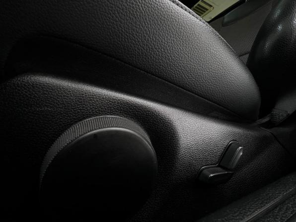 Mercedes-Benz C-Класс III (W204) Рестайлинг с пробегом 2012 года, цена 1 360 000 рублей, 212864 км, седан, Автокод Объявления