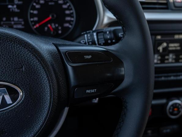 Kia Rio IV Рестайлинг с пробегом 2021 года, цена 1 690 000 рублей, 36566 км, хэтчбек, Автокод Объявления