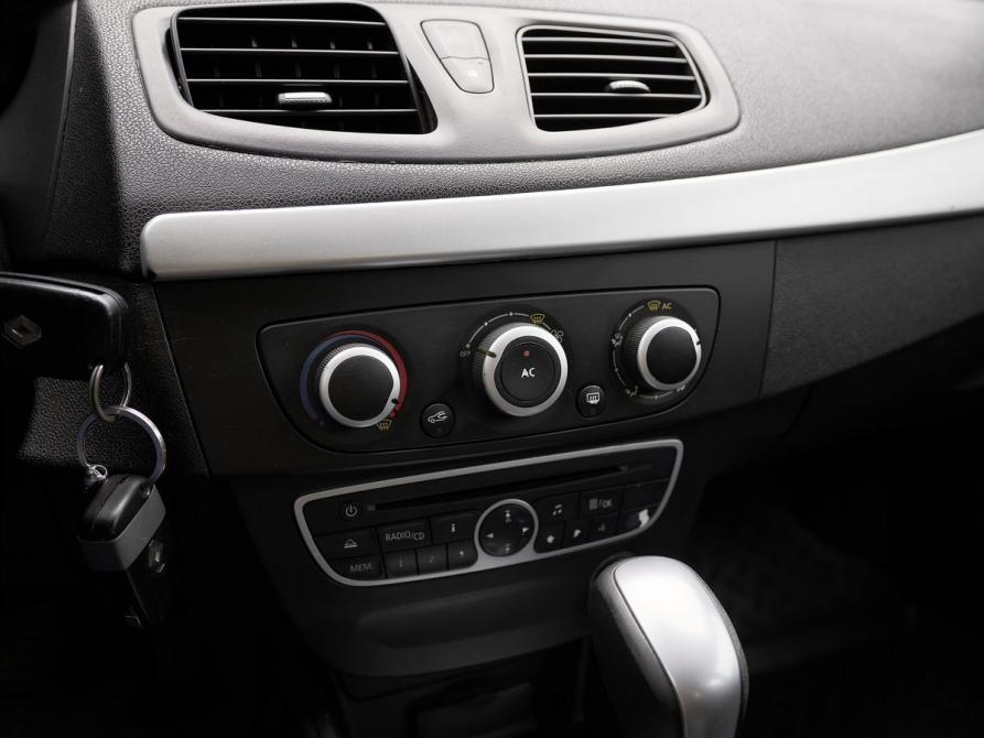 Renault Megane III Рестайлинг Казань  - изображение 11