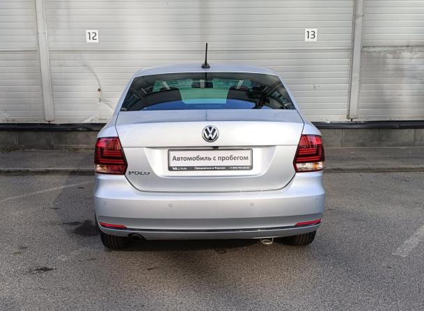 Volkswagen Polo V Рестайлинг с пробегом 2019 года, цена 999 000 рублей, 162895 км, седан, Автокод Объявления