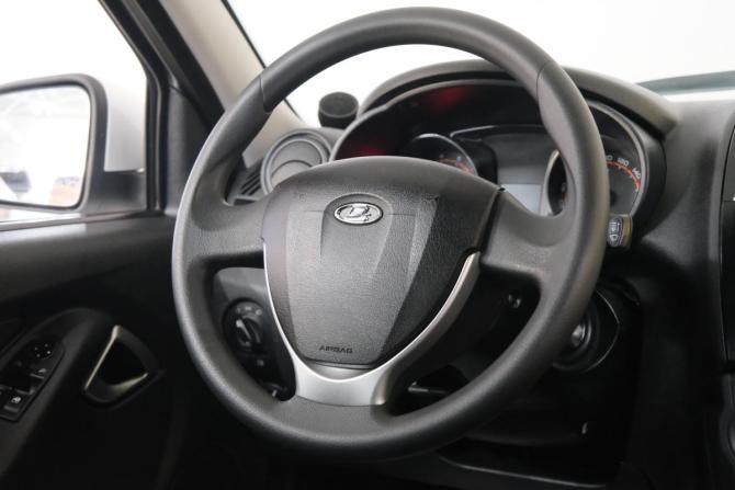 Lada (ВАЗ) Granta I Рестайлинг с пробегом 2022 года, цена 749 000 рублей, 76000 км, лифтбек, Автокод Объявления