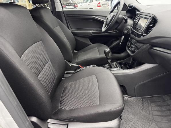 Lada (ВАЗ) Vesta I с пробегом 2018 года, цена 870 000 рублей, 159045 км, седан, Автокод Объявления