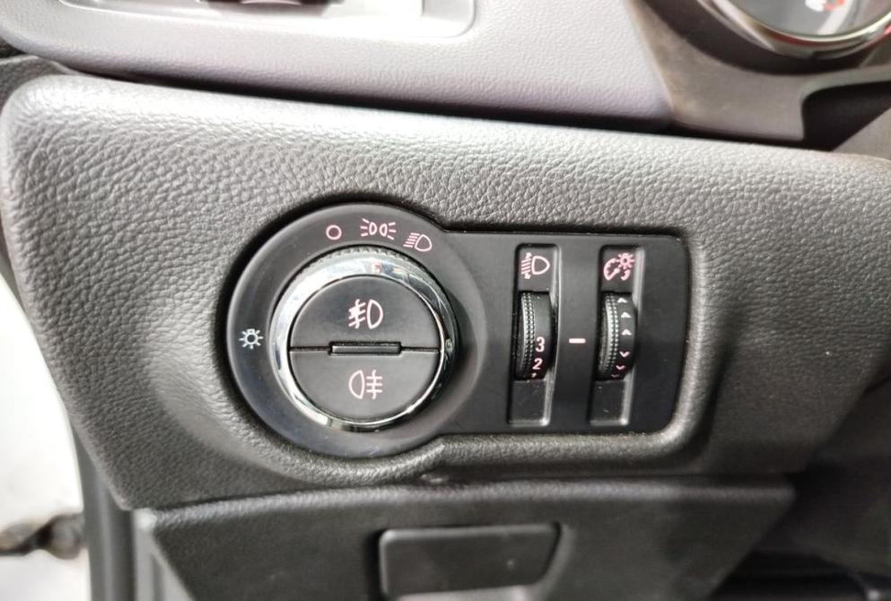 Opel Astra J Рестайлинг Саратов  - изображение 18