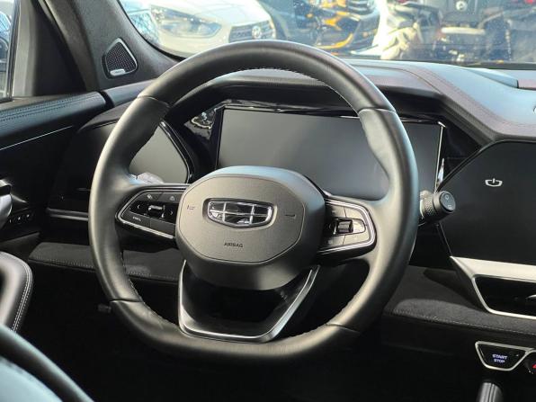 Geely Monjaro I с пробегом 2024 года, цена 3 920 000 рублей, 51500 км, внедорожник, Автокод Объявления