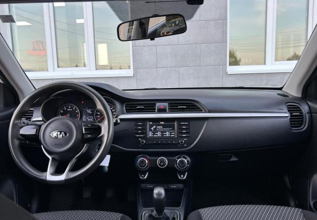 Kia Rio IV с пробегом 2018 года, цена 1 250 000 рублей, 76276 км, седан, Автокод Объявления