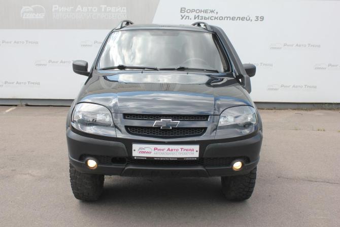 Chevrolet Niva I Рестайлинг с пробегом 2015 года, цена 650 000 рублей, 141405 км, внедорожник, Автокод Объявления
