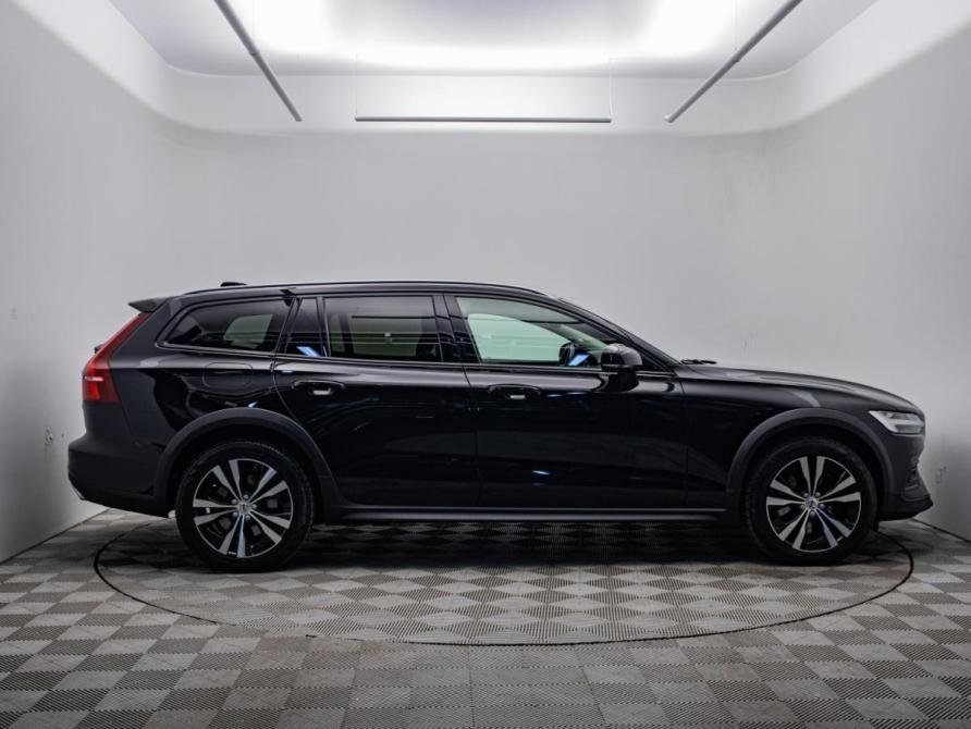 Volvo V60 Cross Country II Москва  - изображение 4