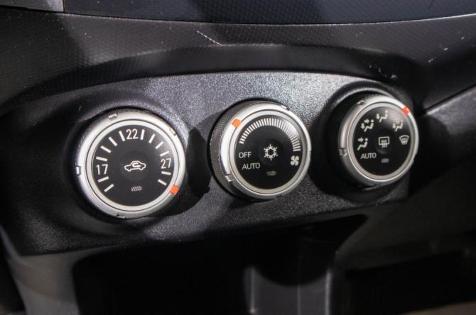 Mitsubishi Outlander II с пробегом 2006 года, цена 1 199 000 рублей, 185500 км, внедорожник, Автокод Объявления