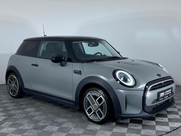Mini Hatch III (F55/F56) Рестайлинг 2 с пробегом 2021 года, цена 1 850 000 рублей, 159175 км, хэтчбек, Автокод Объявления