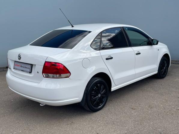 Volkswagen Polo V с пробегом 2012 года, цена 700 000 рублей, 129676 км, седан, Автокод Объявления