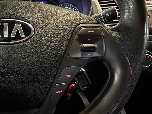 Kia Cerato III Рестайлинг (Classic) с пробегом 2018 года, цена 1 199 000 рублей, 202000 км, седан, Автокод Объявления