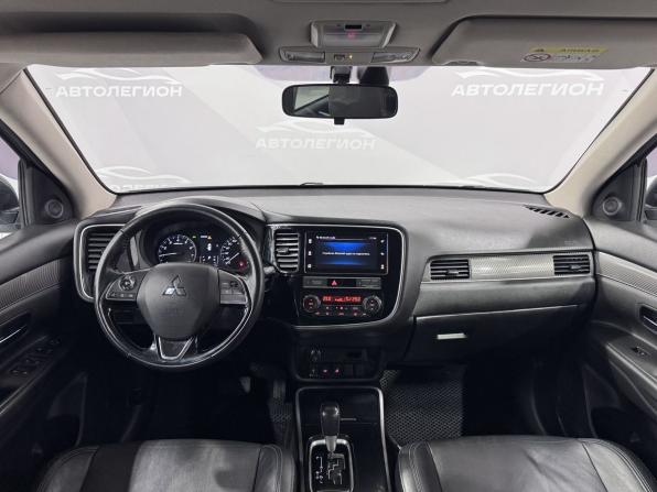 Mitsubishi Outlander III Рестайлинг 3 с пробегом 2018 года, цена 1 850 000 рублей, 170650 км, внедорожник, Автокод Объявления