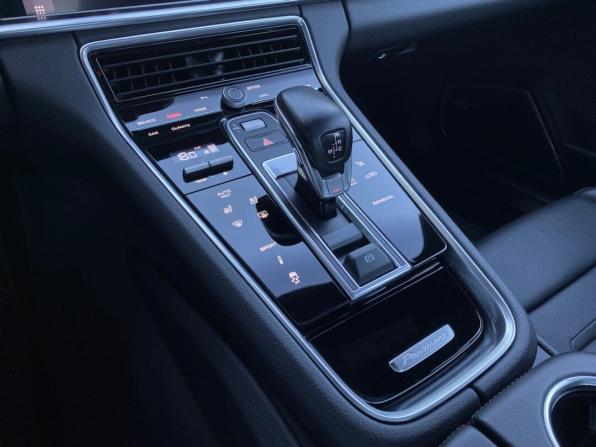 Porsche Panamera II Рестайлинг с пробегом 2021 года, цена 11 990 000 рублей, 40286 км, лифтбек, Автокод Объявления