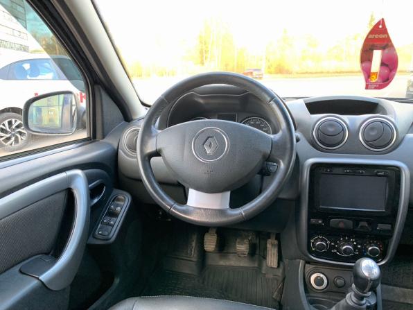 Renault Duster I с пробегом 2013 года, цена 960 000 рублей, 169500 км, внедорожник, Автокод Объявления