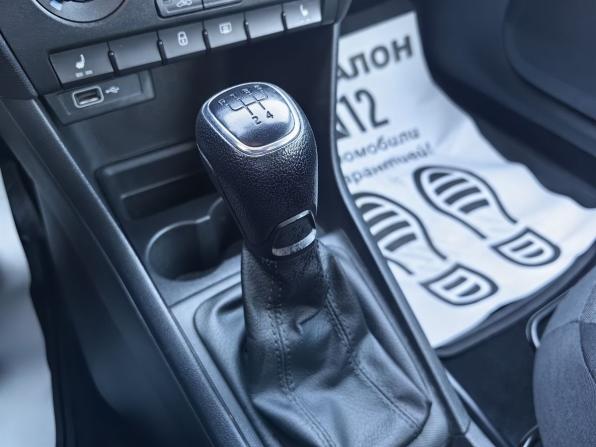 Skoda Rapid I Рестайлинг с пробегом 2018 года, цена 1 299 999 рублей, 84000 км, лифтбек, Автокод Объявления