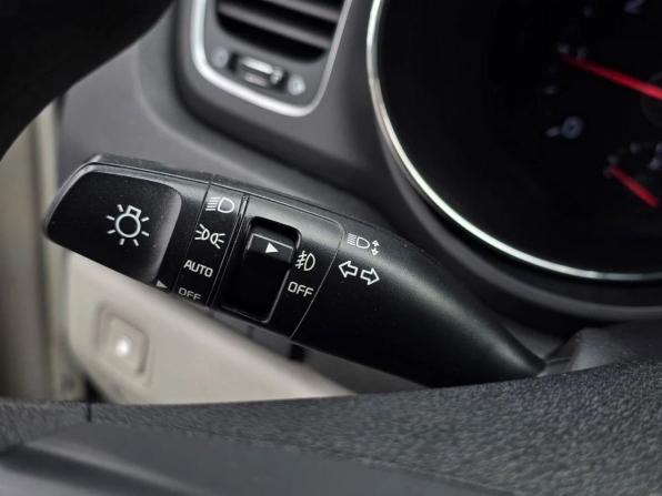 Kia Carnival III с пробегом 2019 года, цена 2 350 000 рублей, 127594 км, минивэн, Автокод Объявления