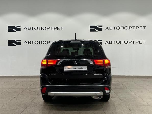 Mitsubishi Outlander III Рестайлинг 2 с пробегом 2015 года, цена 1 449 000 рублей, 229138 км, внедорожник, Автокод Объявления