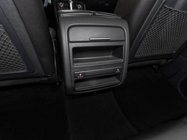 Volkswagen Touareg II Рестайлинг с пробегом 2017 года, цена 3 380 000 рублей, 144829 км, внедорожник, Автокод Объявления