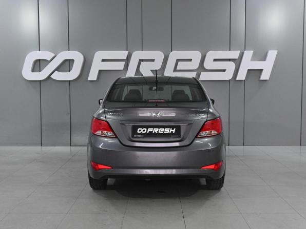 Hyundai Solaris I Рестайлинг с пробегом 2015 года, цена 949 000 рублей, 144023 км, седан, Автокод Объявления
