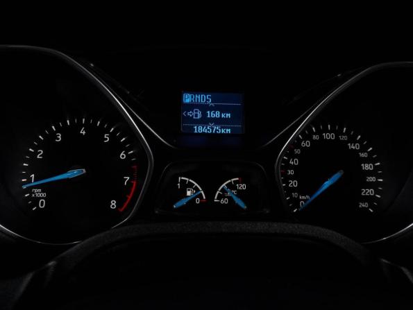 Ford Focus III Рестайлинг с пробегом 2015 года, цена 949 000 рублей, 184574 км, хэтчбек, Автокод Объявления