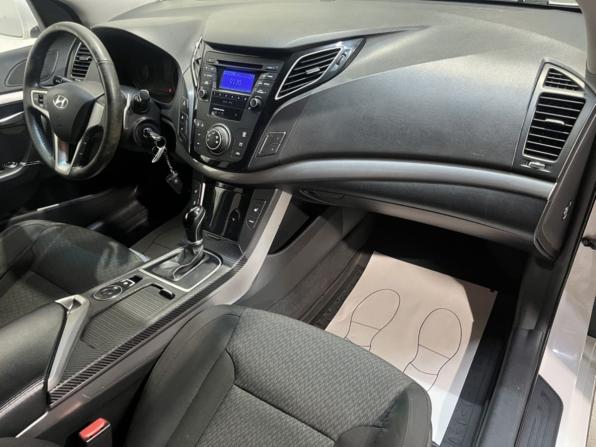 Hyundai i40 I с пробегом 2013 года, цена 1 115 000 рублей, 213521 км, седан, Автокод Объявления