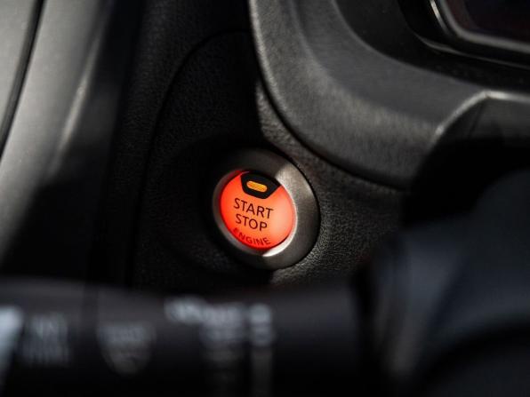 Nissan Note II Рестайлинг с пробегом 2017 года, цена 885 500 рублей, 117811 км, хэтчбек, Автокод Объявления