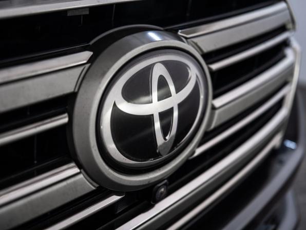 Toyota Land Cruiser 200 Series Рестайлинг 2 с пробегом 2016 года, цена 6 200 000 рублей, 169116 км, внедорожник, Автокод Объявления