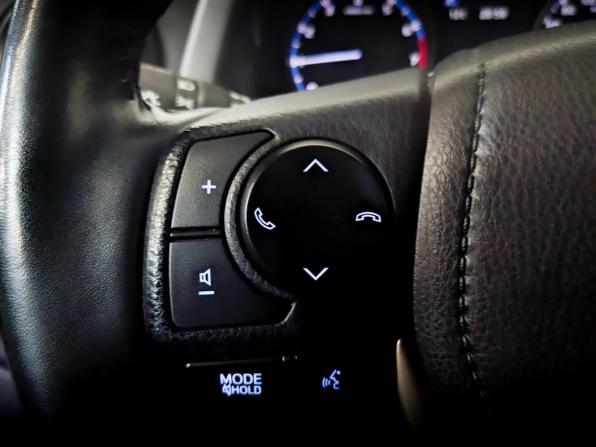 Toyota RAV4 IV (XA40) Рестайлинг с пробегом 2019 года, цена 3 300 000 рублей, 77892 км, внедорожник, Автокод Объявления