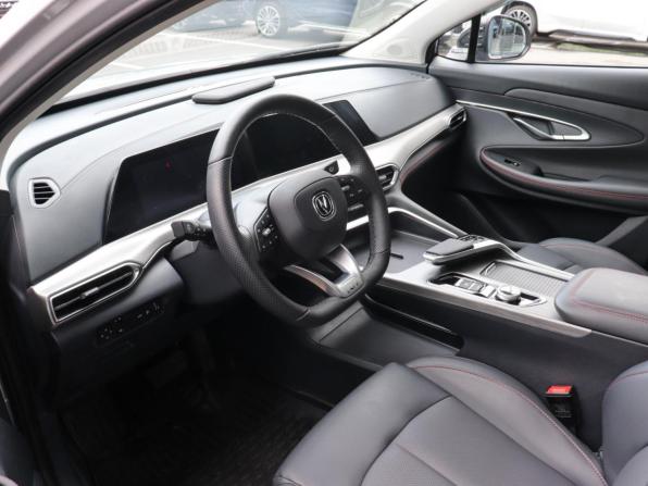 Changan UNI-T I с пробегом 2024 года, цена 2 515 000 рублей, 7863 км, внедорожник, Автокод Объявления