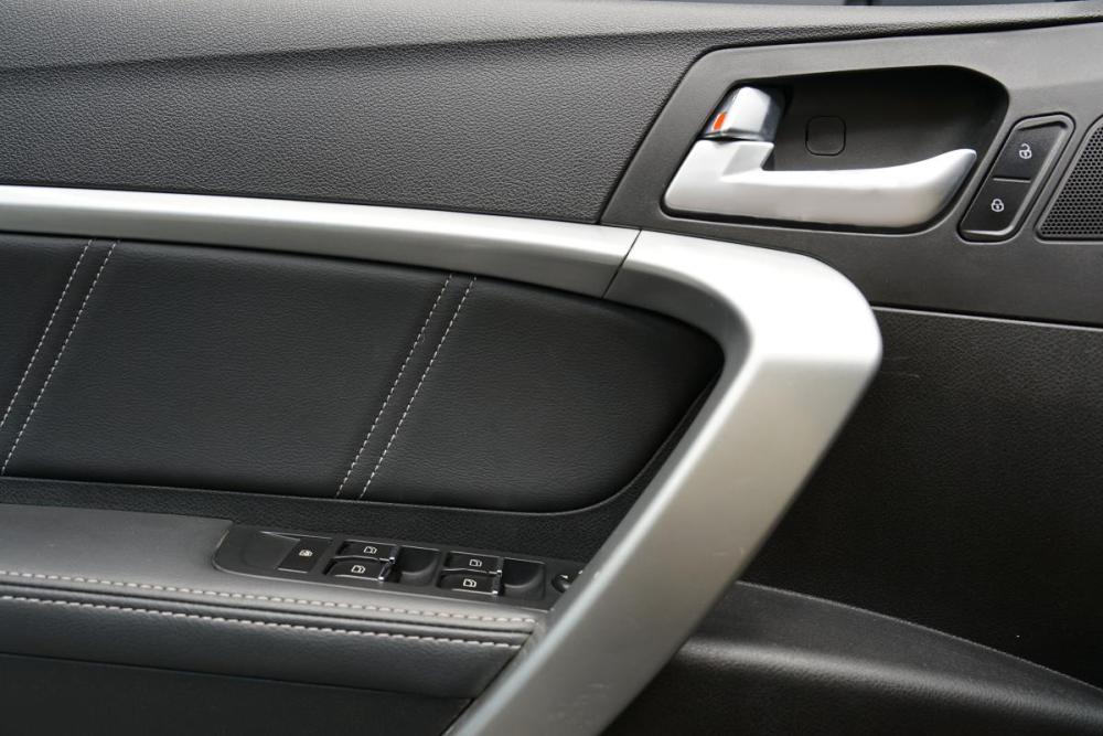 Geely Emgrand 7 I Рестайлинг Крым  - изображение 12